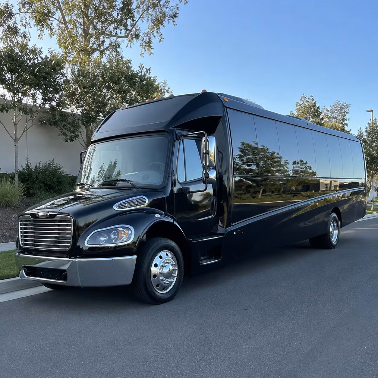 30 passenger minibus