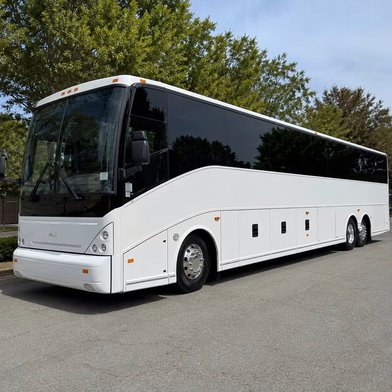 charter bus rentals for corporate retreats team building and off site meetings near pittsburg