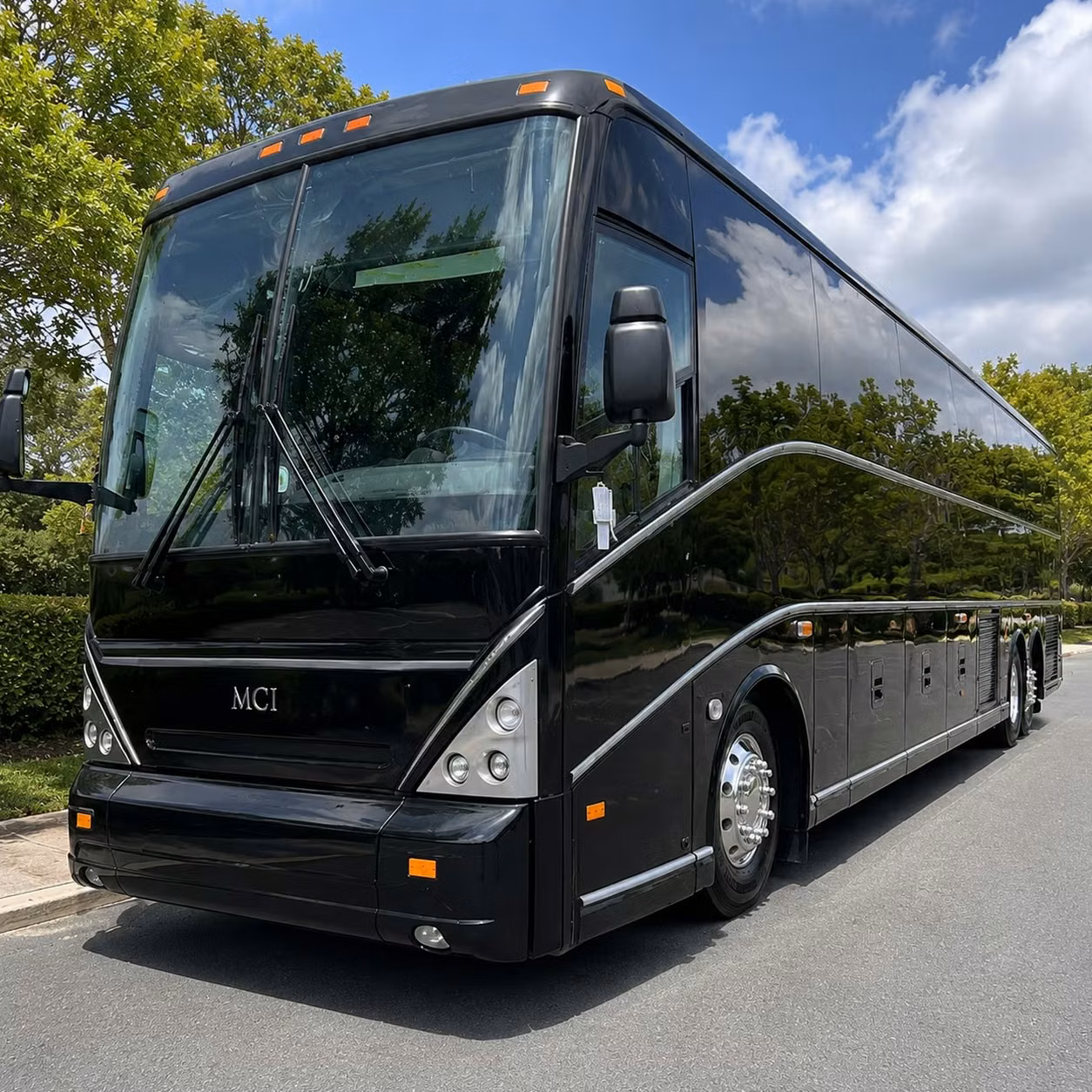 party bus rentals for oakland s fox theater greek theatre and beyond